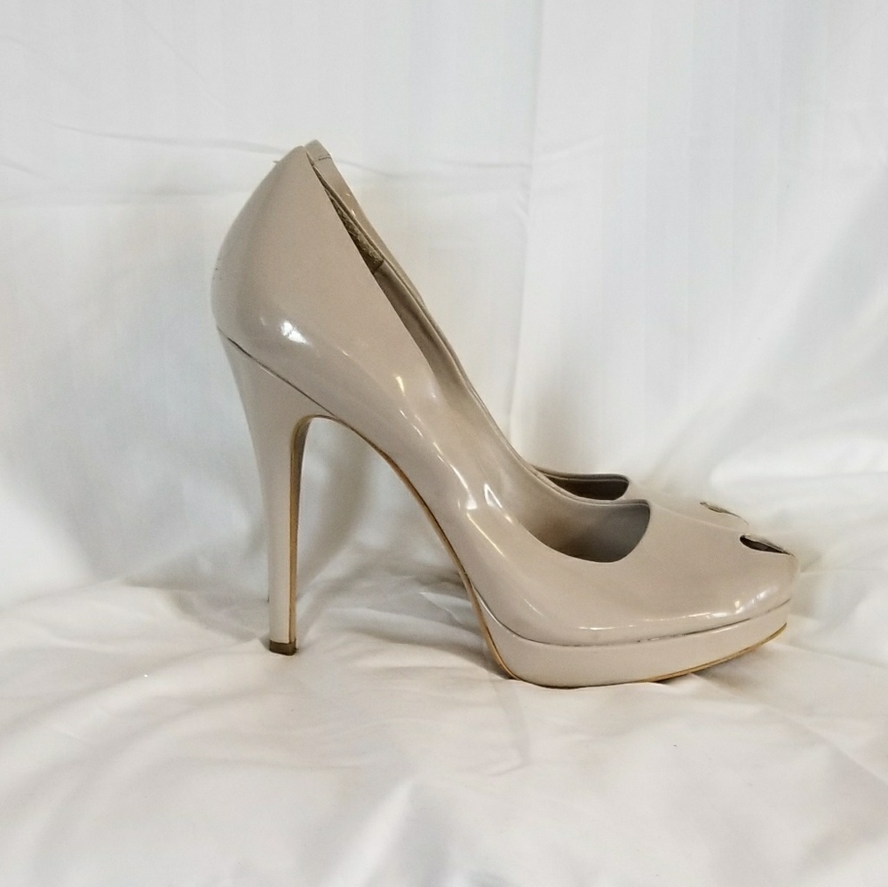 Jessica Simpson Heels Nude Peep Toe Patent Pumps